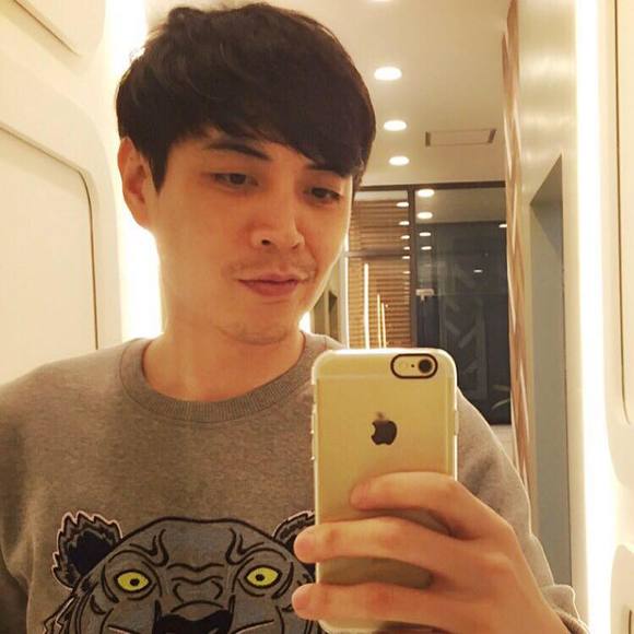 Meet your Posher, Jimmy - Picture 1 of 1